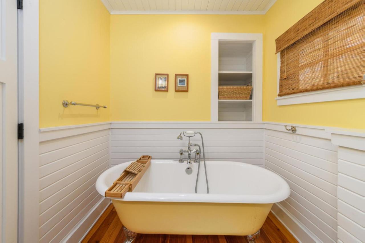 Longboard House Villa Tybee Island Exterior photo
